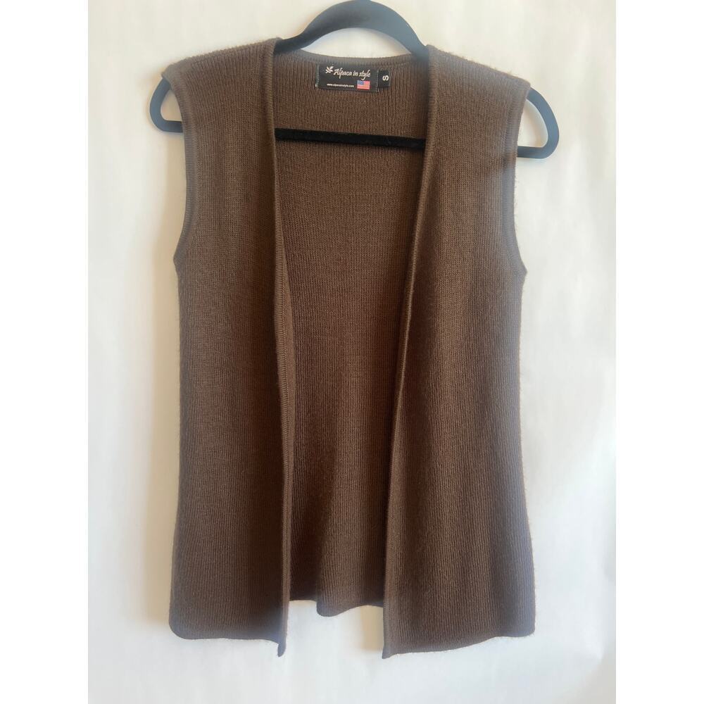 ALPACA IN STYLE WOMENS SWEATER VEST OPEN NO BUTTON OR ZIPPER BROWN SIZE SMALL
